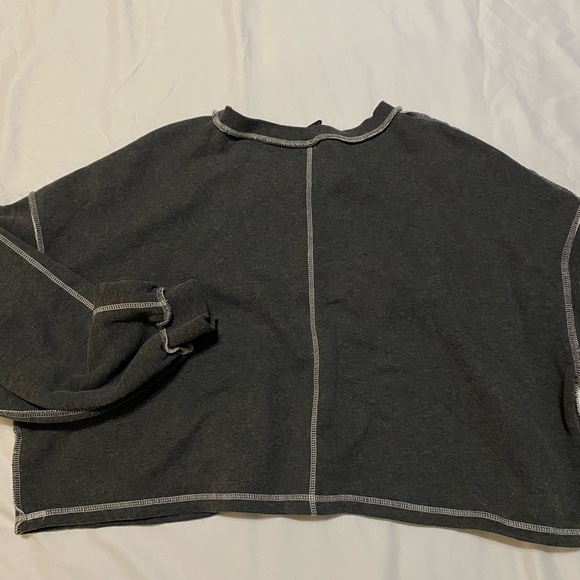 🤍DAZY CROPPED CREW NECK SWEATER! - Picture 4 of 5